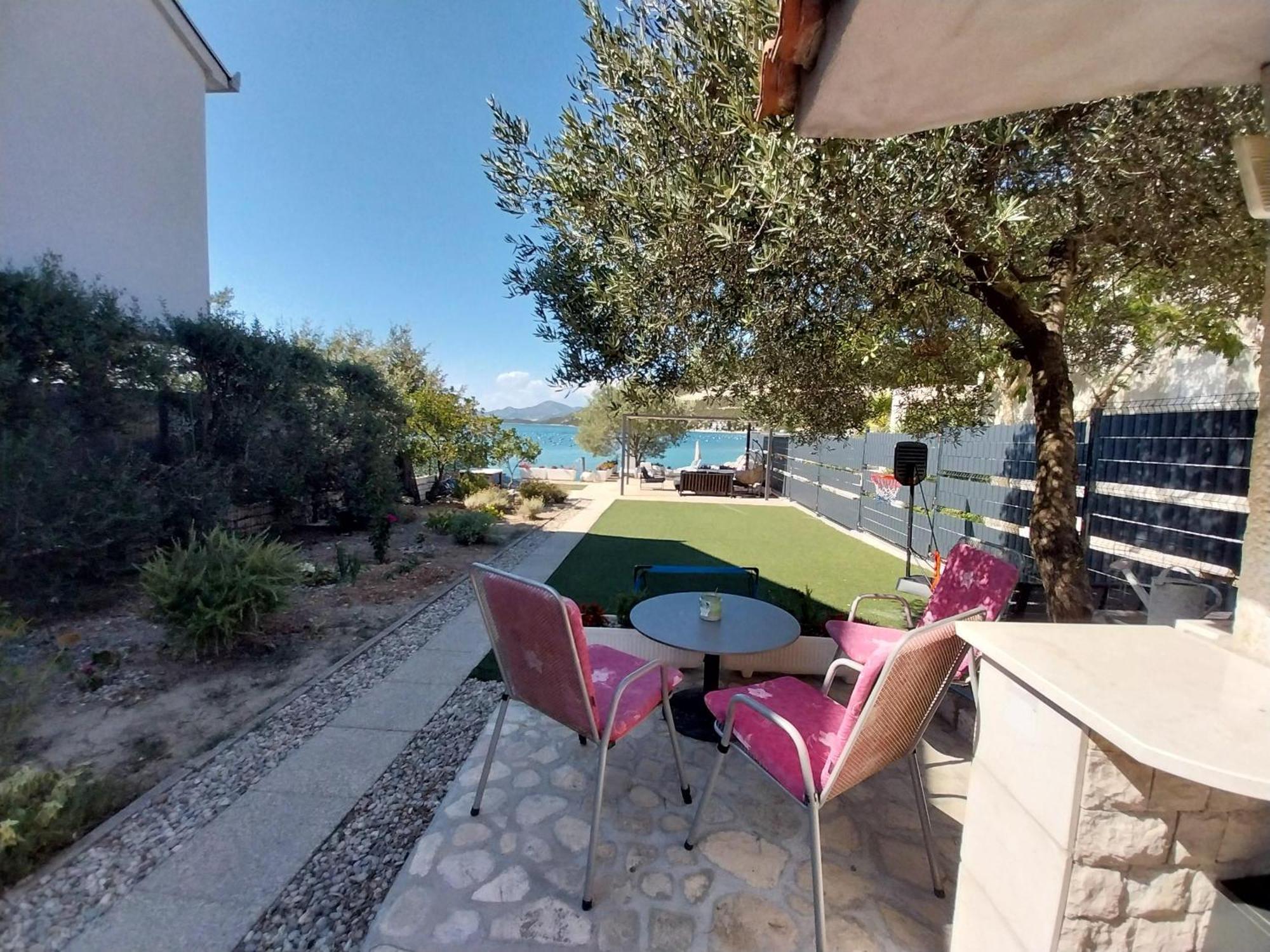 Appartamento Kuca Za Odmor >Maro< Ston Esterno foto